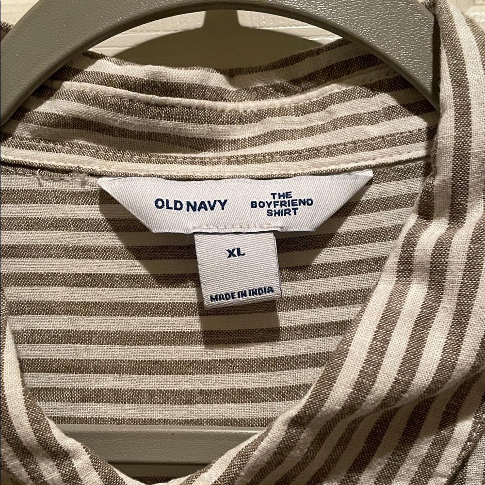 NWT - Old Navy olive green & white strioed linen Button-Down Shirtsz; XL - Picture 2 of 4
